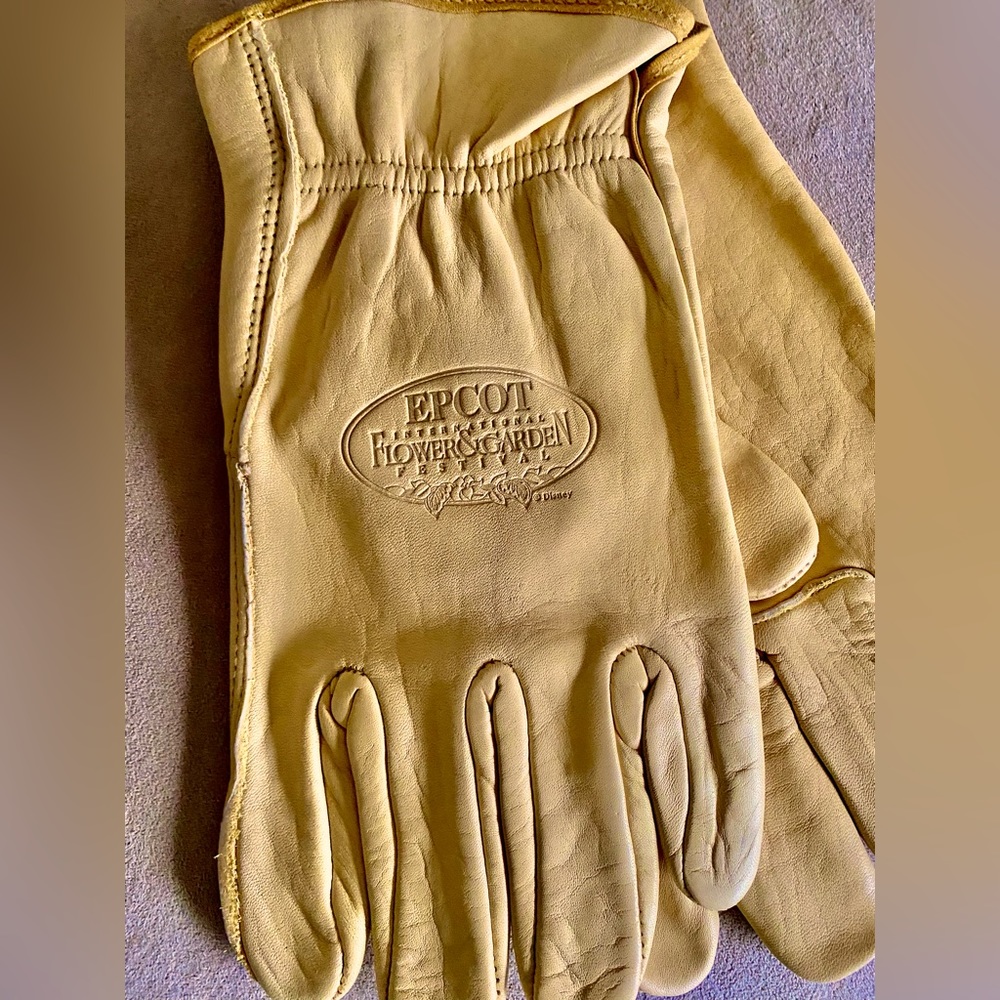Disney Epcot Flower & Garden Festival Gardening Gloves